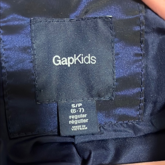 GAP Kids Navy Puffer Jacket (size 6-7) - Picture 2 of 3